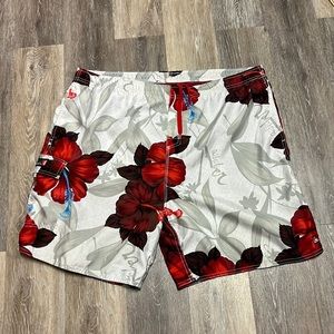 PreOwned Quicksilver XL Mens Drawstring Mesh Lined 3 Pocket Swimming Trunks